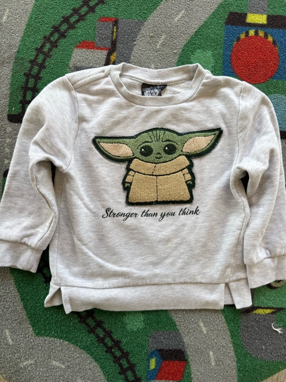 Star Wars Cream Sweatshirt with Green Grogu Applique